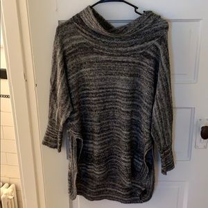 Anthropologie Gray Sweater - Size XS